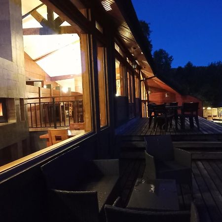 Lodge El Taique Puyehue Exterior photo